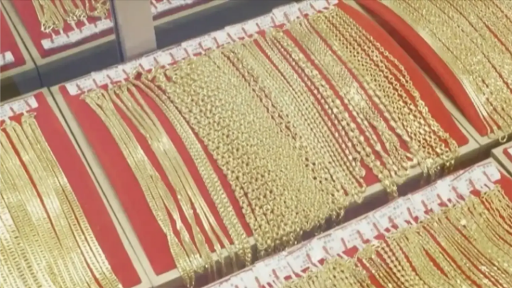 Trung Quốc công bố chính sách thuế mới đối với vàng